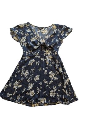 Kendall & Kylie Navy Floral Tie-Front Mini Dress with Cream Blossoms